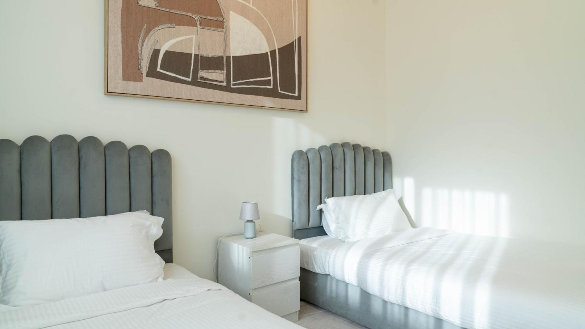 F1 Dream 4br Villa! - Yas Island * Abu Dhabi